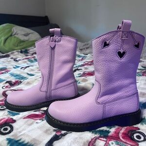 Dr. Martens Kids Boots in Purple with Heart Cutouts